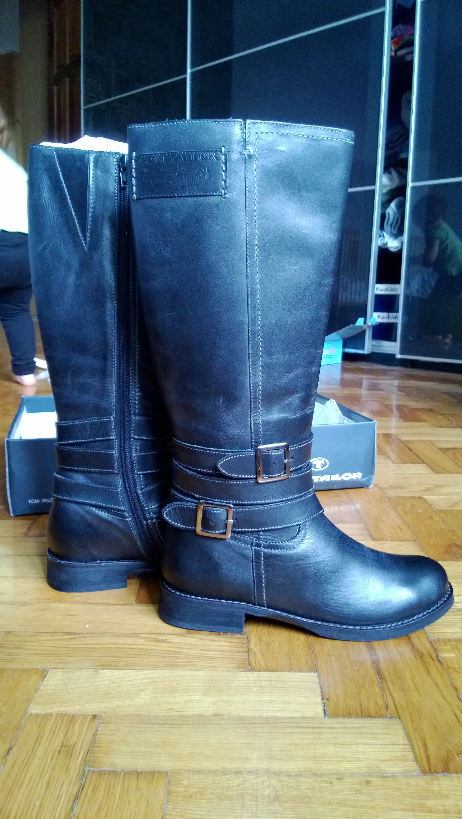 tommy. Пристрой