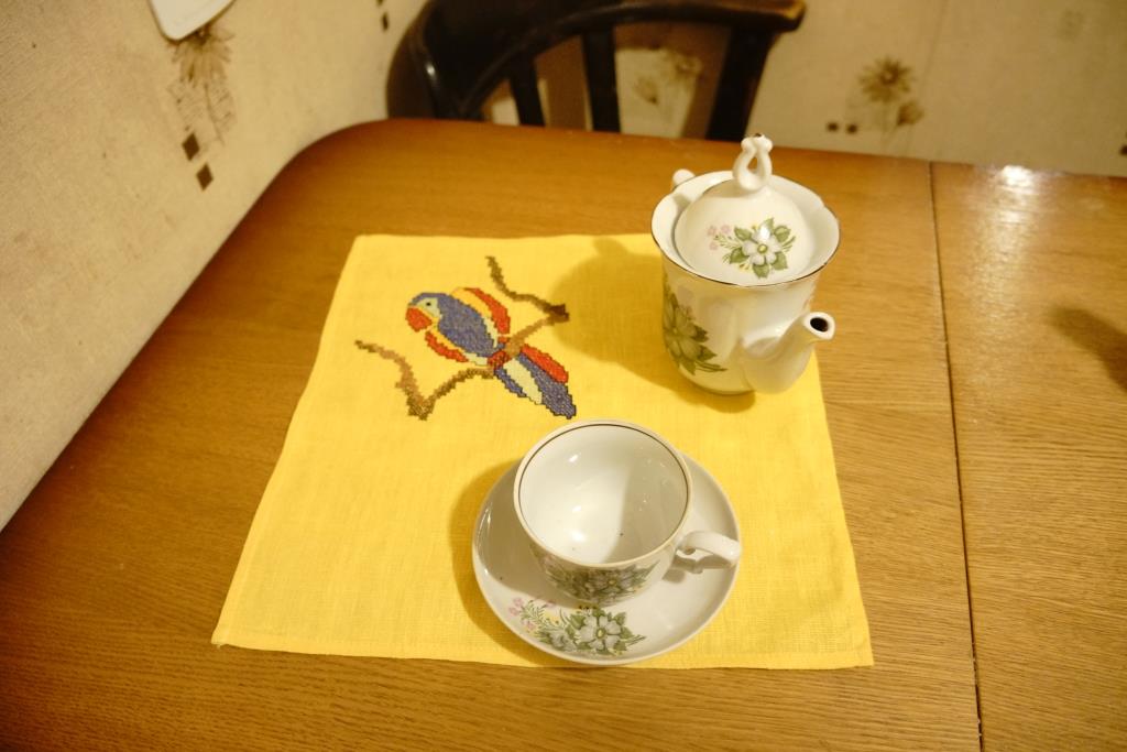 107. Салфетка с попугаем. СЕДЬМОЙ АУКЦИОН