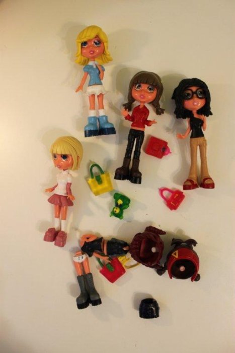 сборные куколки. Игрушки б/у