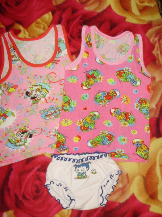 две маечки на 104. я-Отдала с 01.06.2019