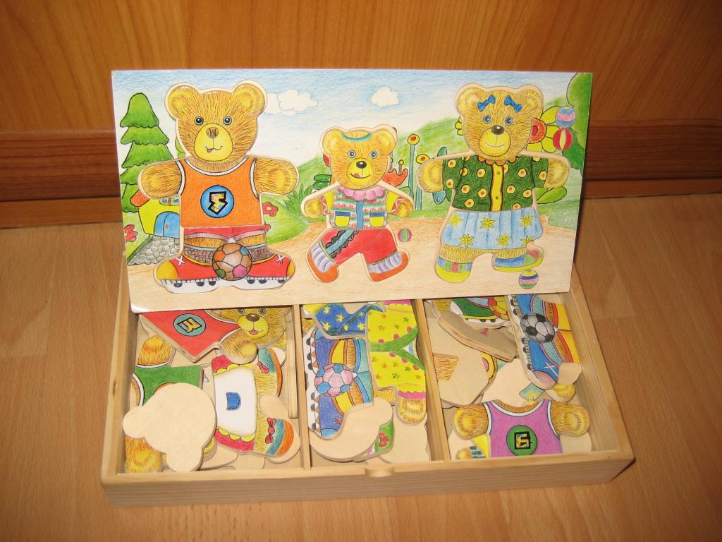 Мишки и куча одежды, 300р. Архив