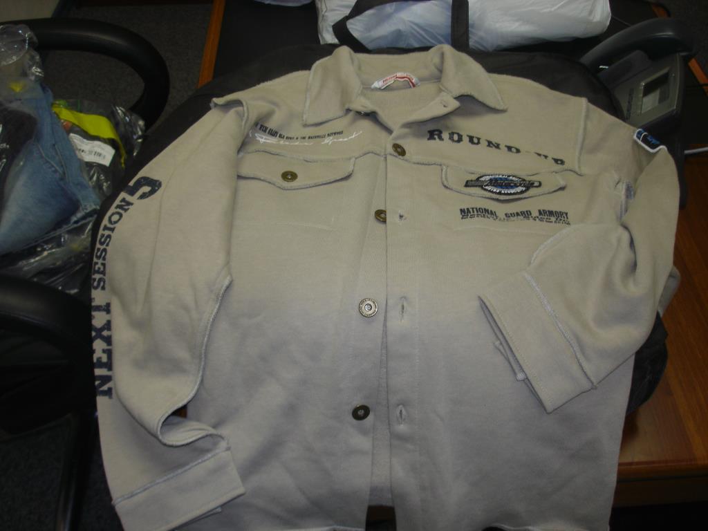 продам для мальчика НОВОЕ Р. 140  ПО 176