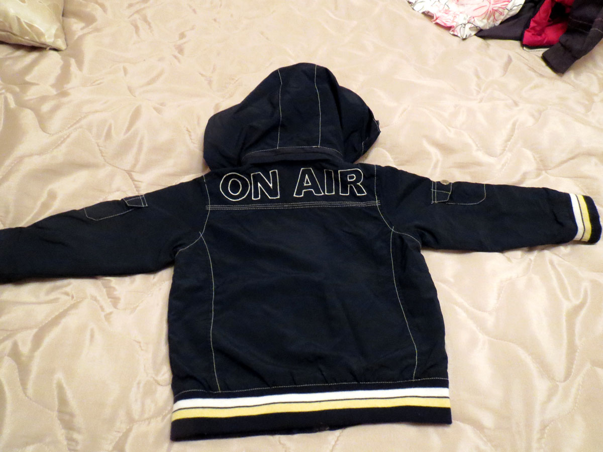 Куртка Bliss One рост 104 с флисовой внутренней ку. Куртки/ветровки