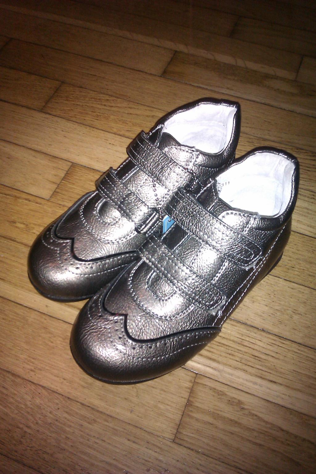 Фламинго Ботиночки на весну. Продаю детское