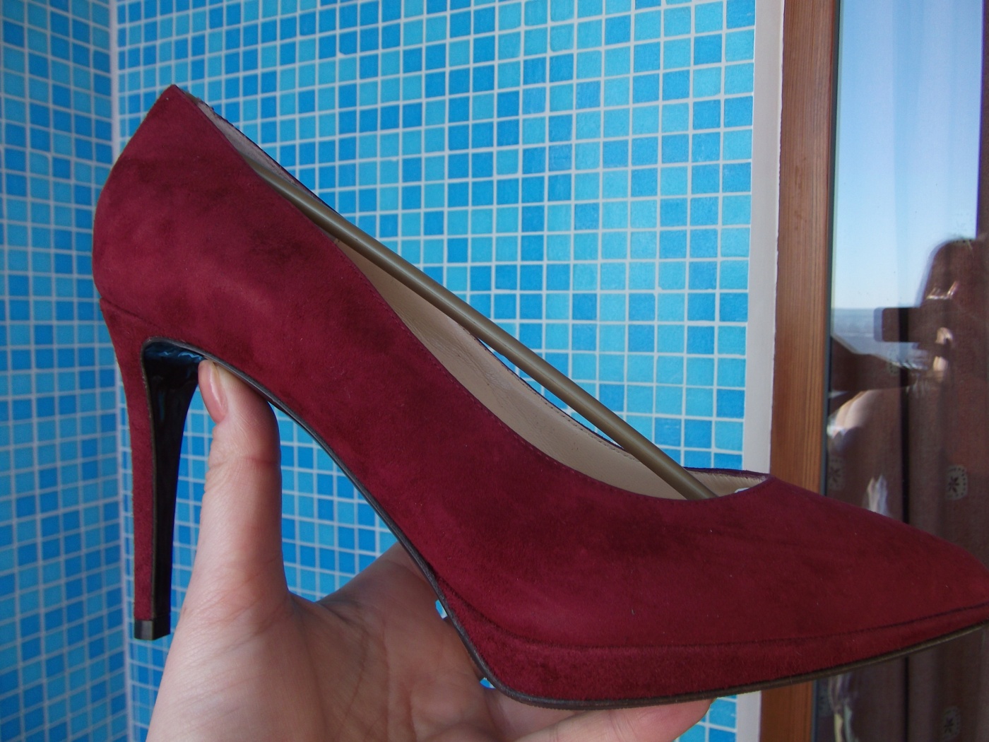 Замшевые на 38,5 размер. Комиссионка