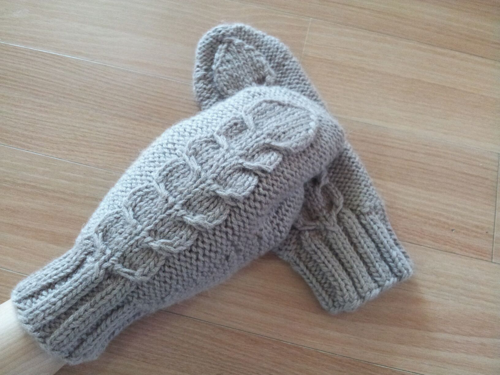 капучино. Перчатки, рукавички, митенки