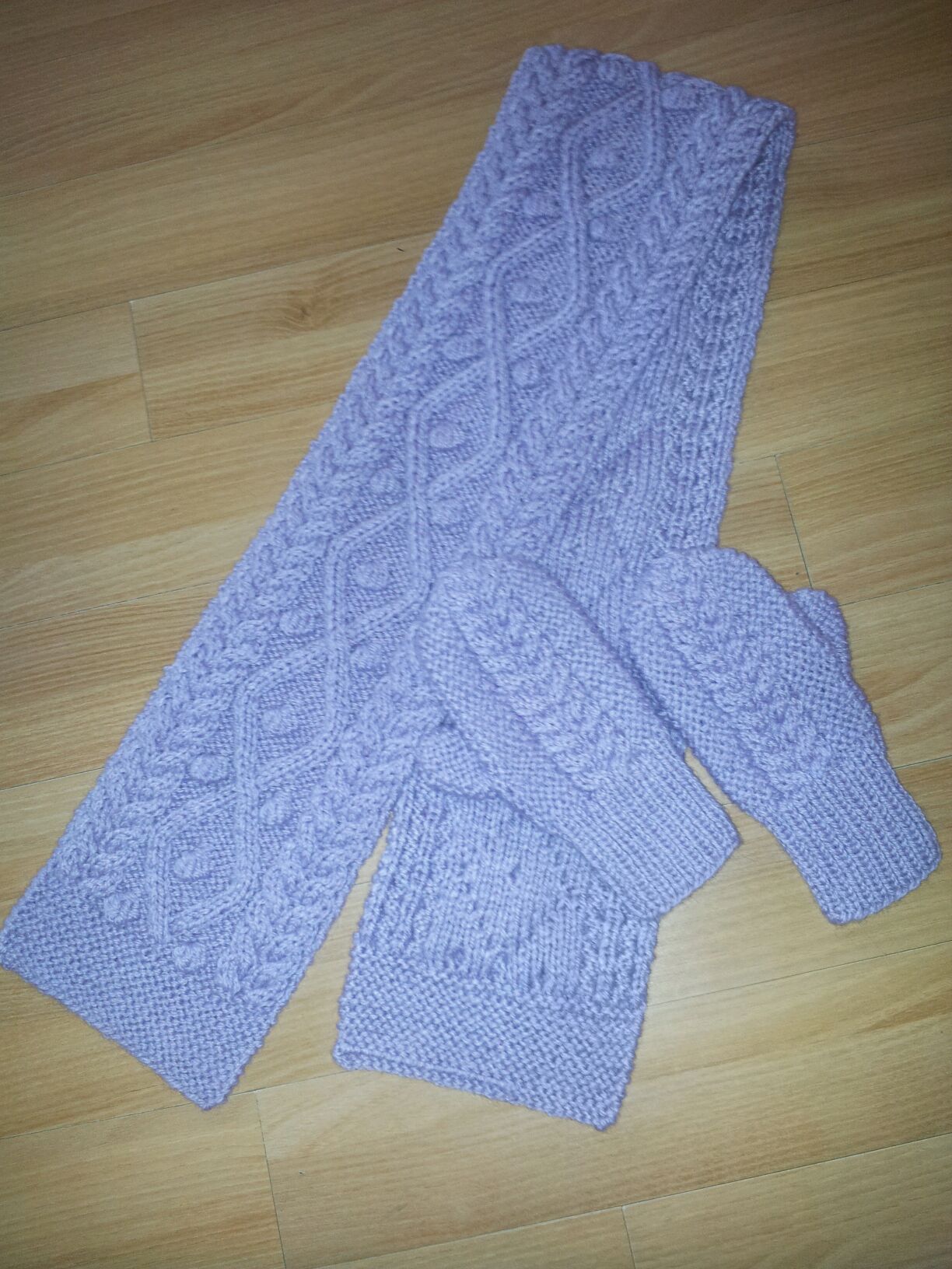 Детские шапочки, шарфики