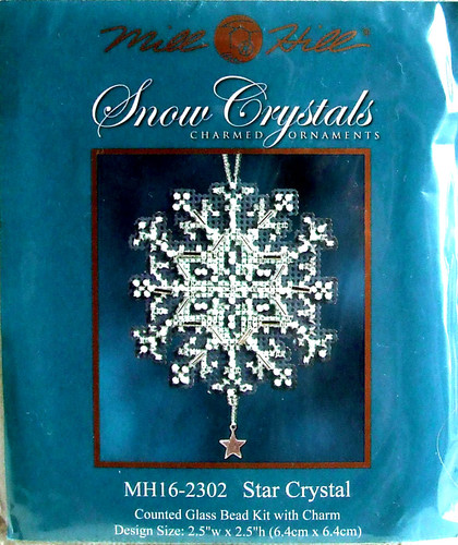 MH16-2302 Star Crystal. Mill Hill