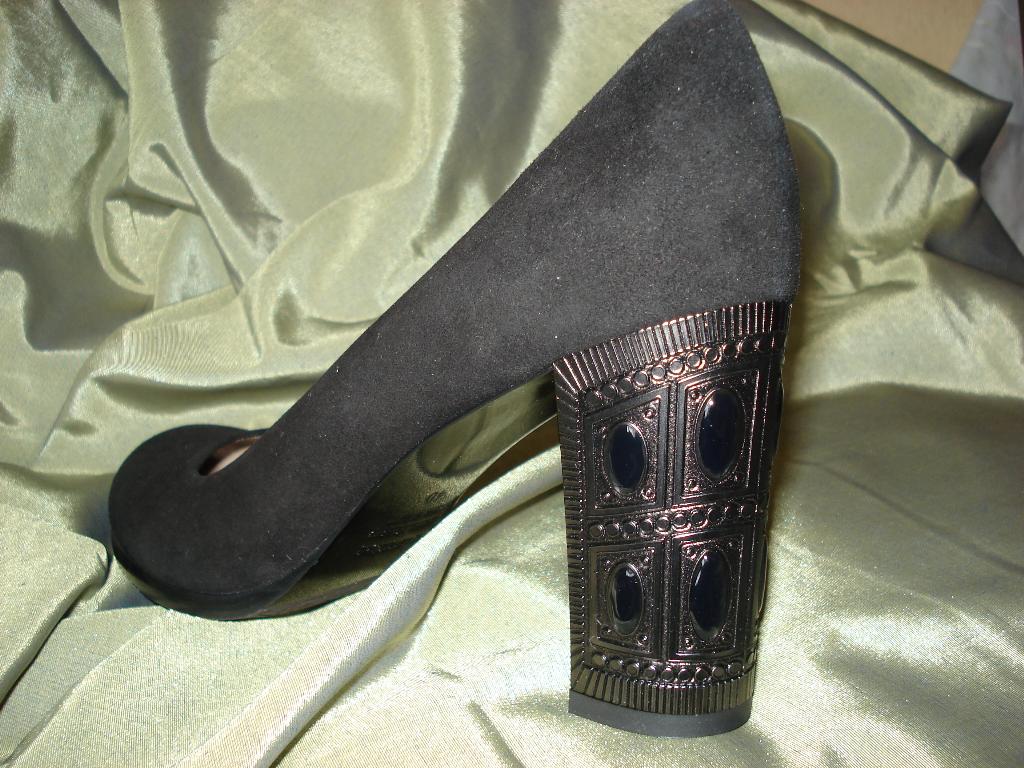 Пристрой обуви от Мариэллы