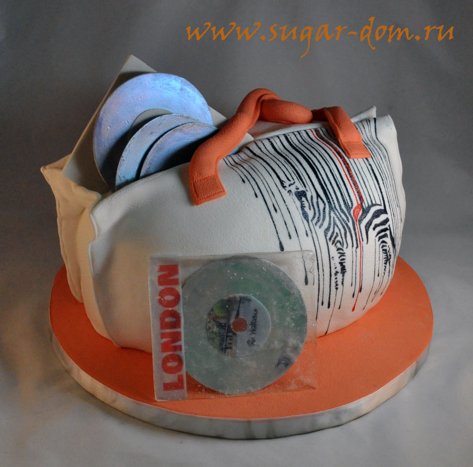 торт 'Сумка'. 