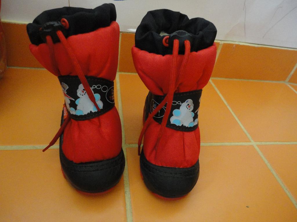 зимние ходики-дутики 22-23 размер. продам