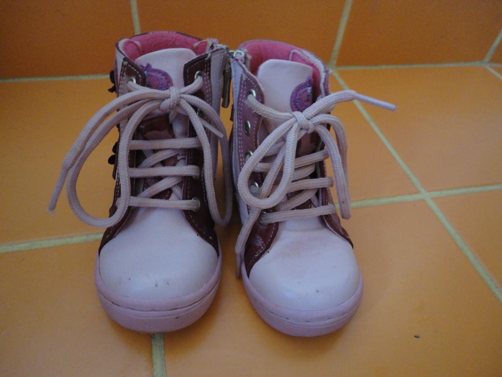 демисезон сапожки.21 размер. продам