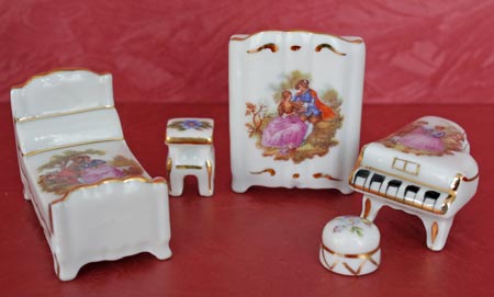 Кукольный фарфор