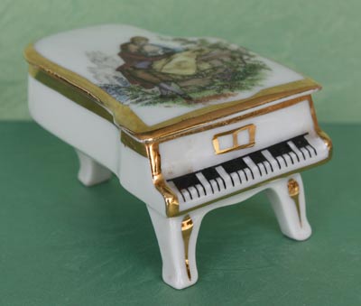 Кукольный фарфор