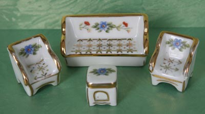 Кукольный фарфор