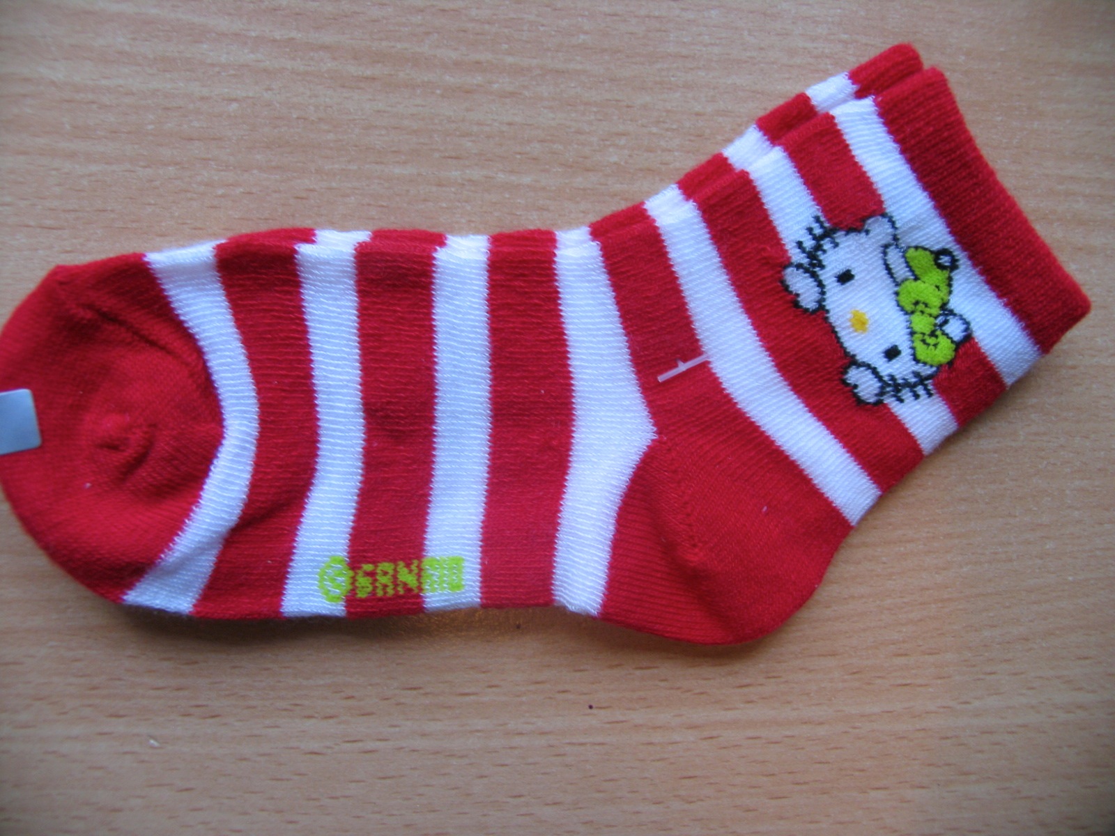 носки на 5-6 лет новые 300 руб. ОДЕЖДА ДЕВОЧКАМ