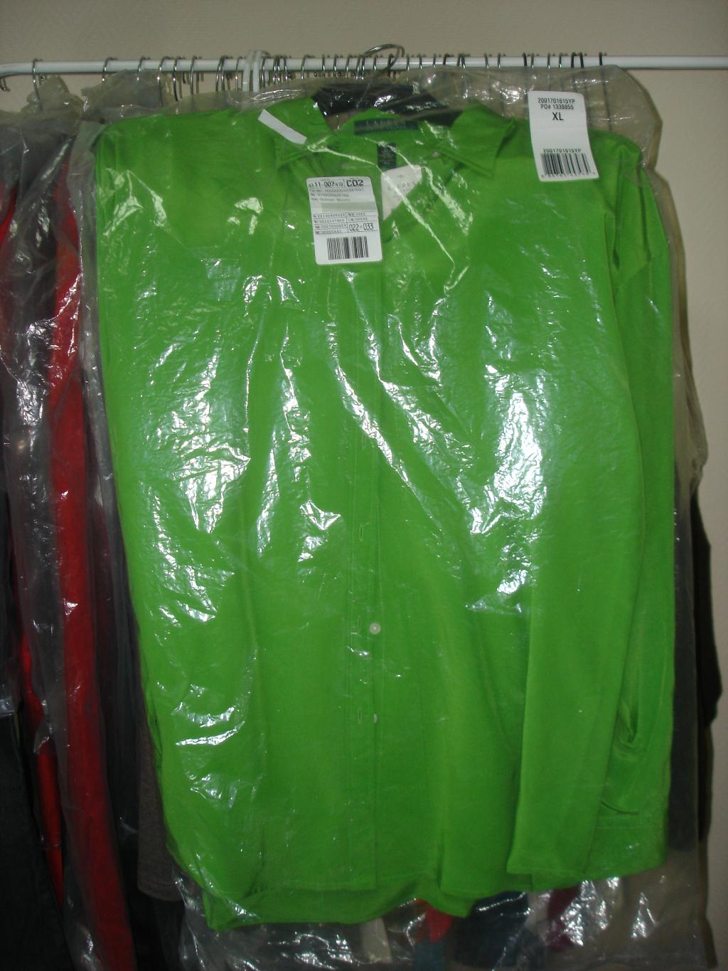 Продаю женское НОВОЕ-ЛЮБАЯ ВЕЩЬ со скидкой отдам