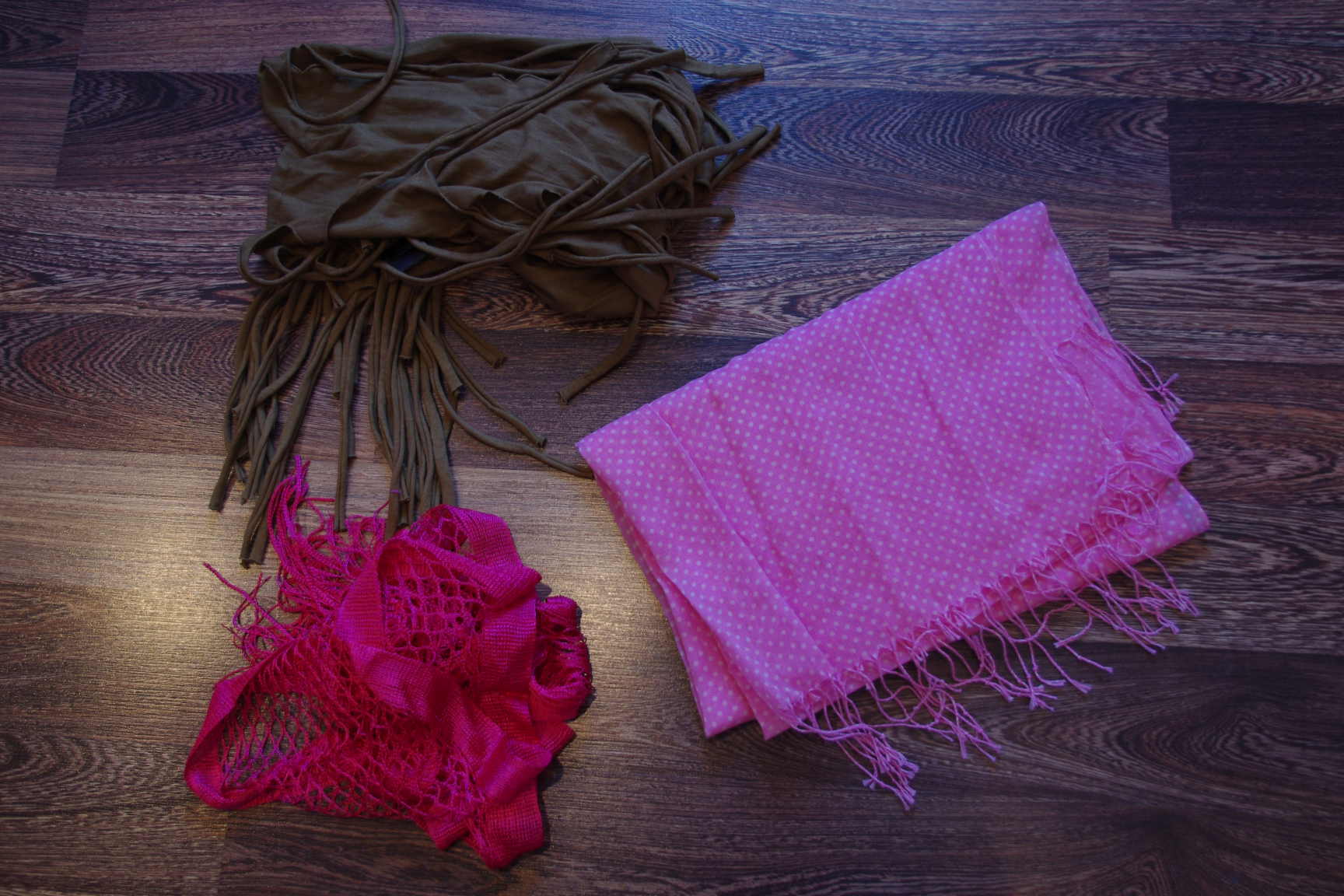 и шарфика разных!-500. СУМКИ И АКСЕССУАРЫ