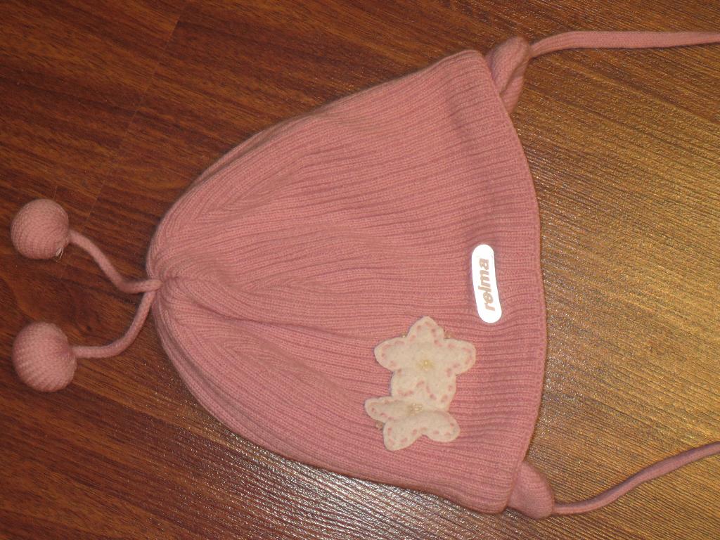 бу шапочка РЕЙМА р 50  цена 400р. БУ дд р.104 -122