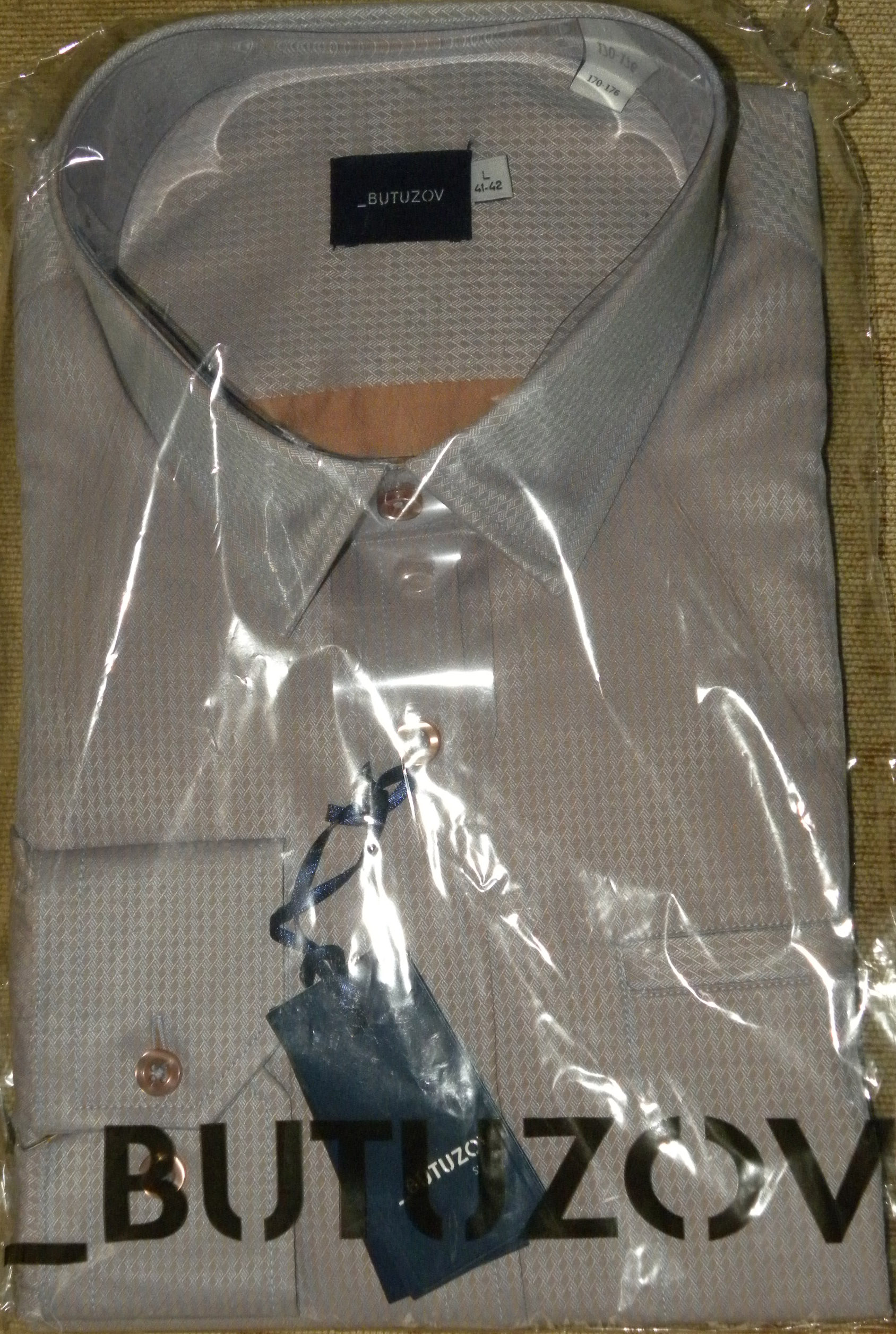 А815, 540 руб. Р-р L(41-42) SLIM FIT, рост 170-176. Рубашки В*U*Т*U*Z*О*V