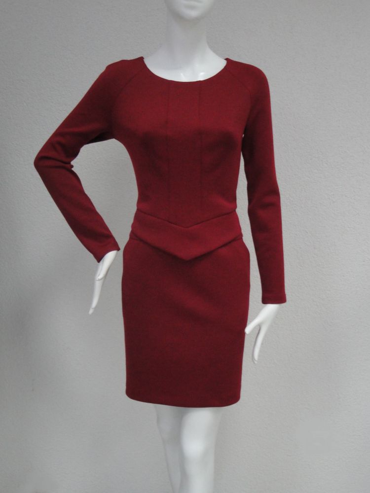 Пл.7-184.1 Трик. красный. КАП*РИЗные новинки!