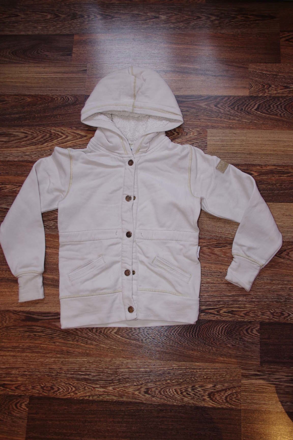 Библос крутая толстовка-128-500. ЗАБРАЛИ