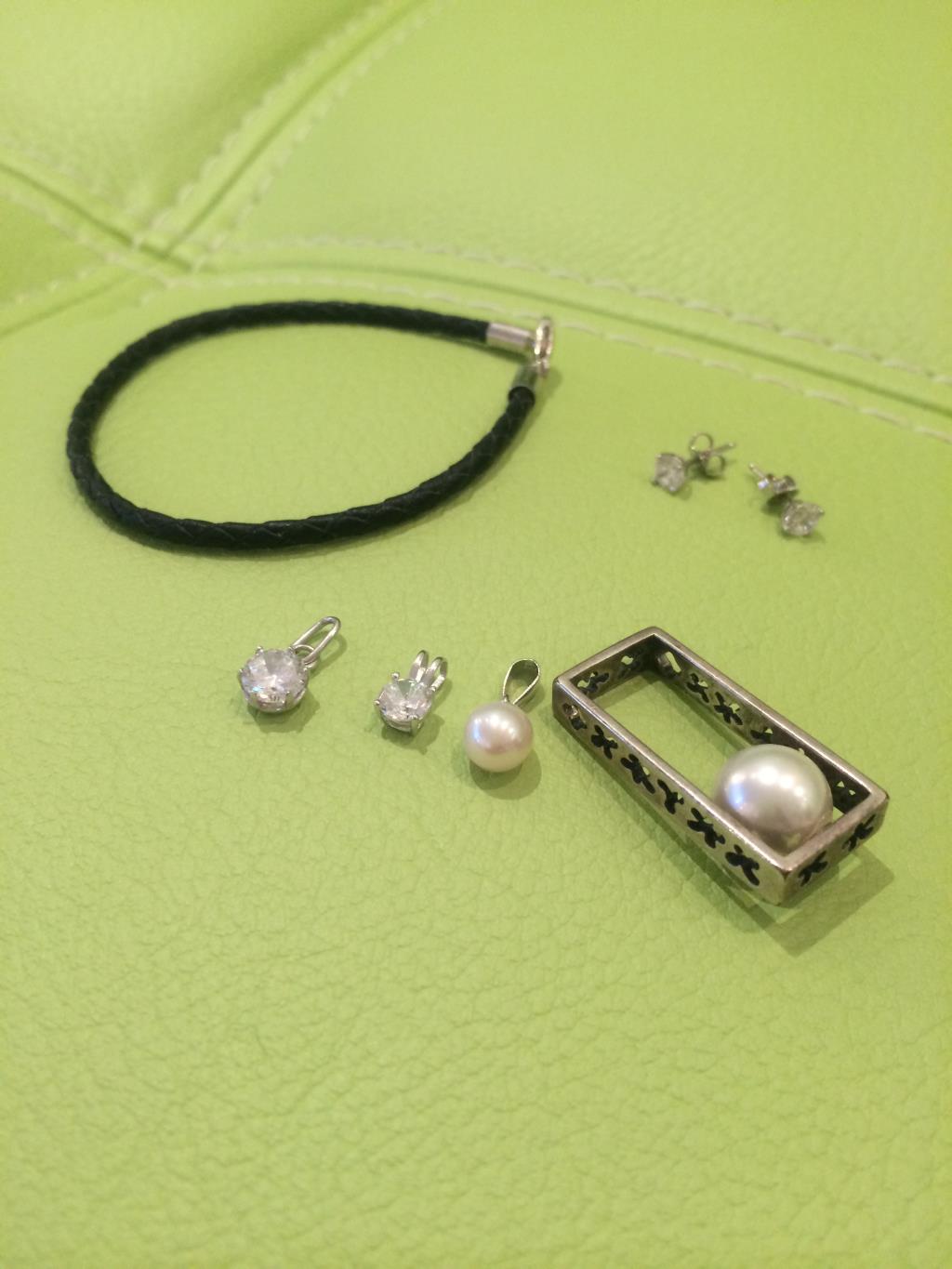 все новое (см описание). Украшения, брелки