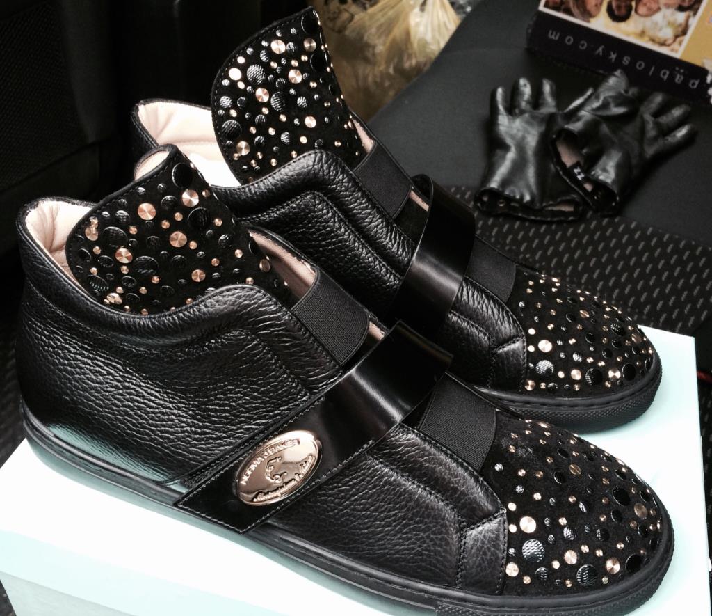 пристроено