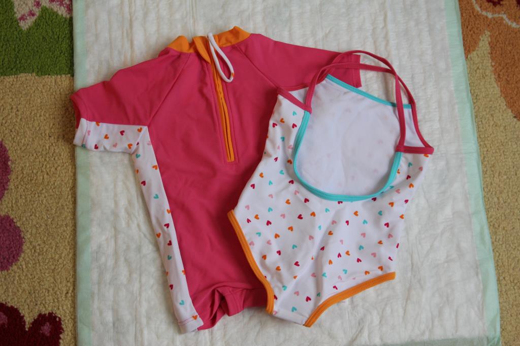 Купальный комплект из 2 предметов, 2года, 800 руб. Детское 1-3 года