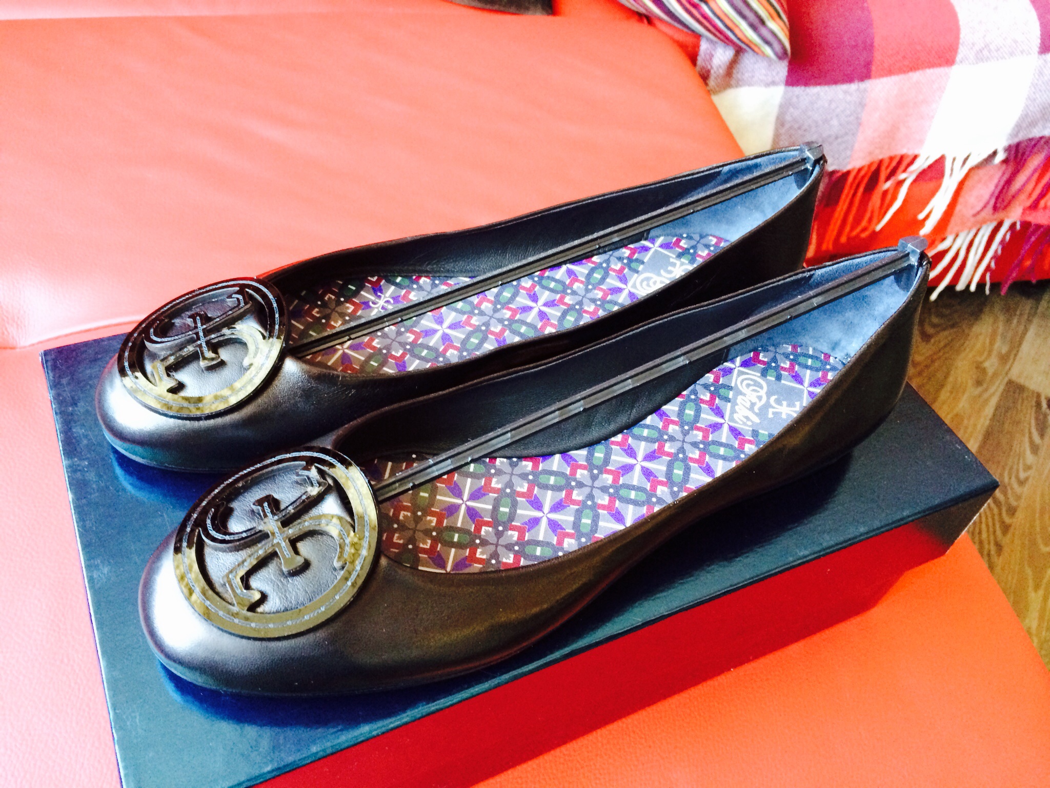 пристроено