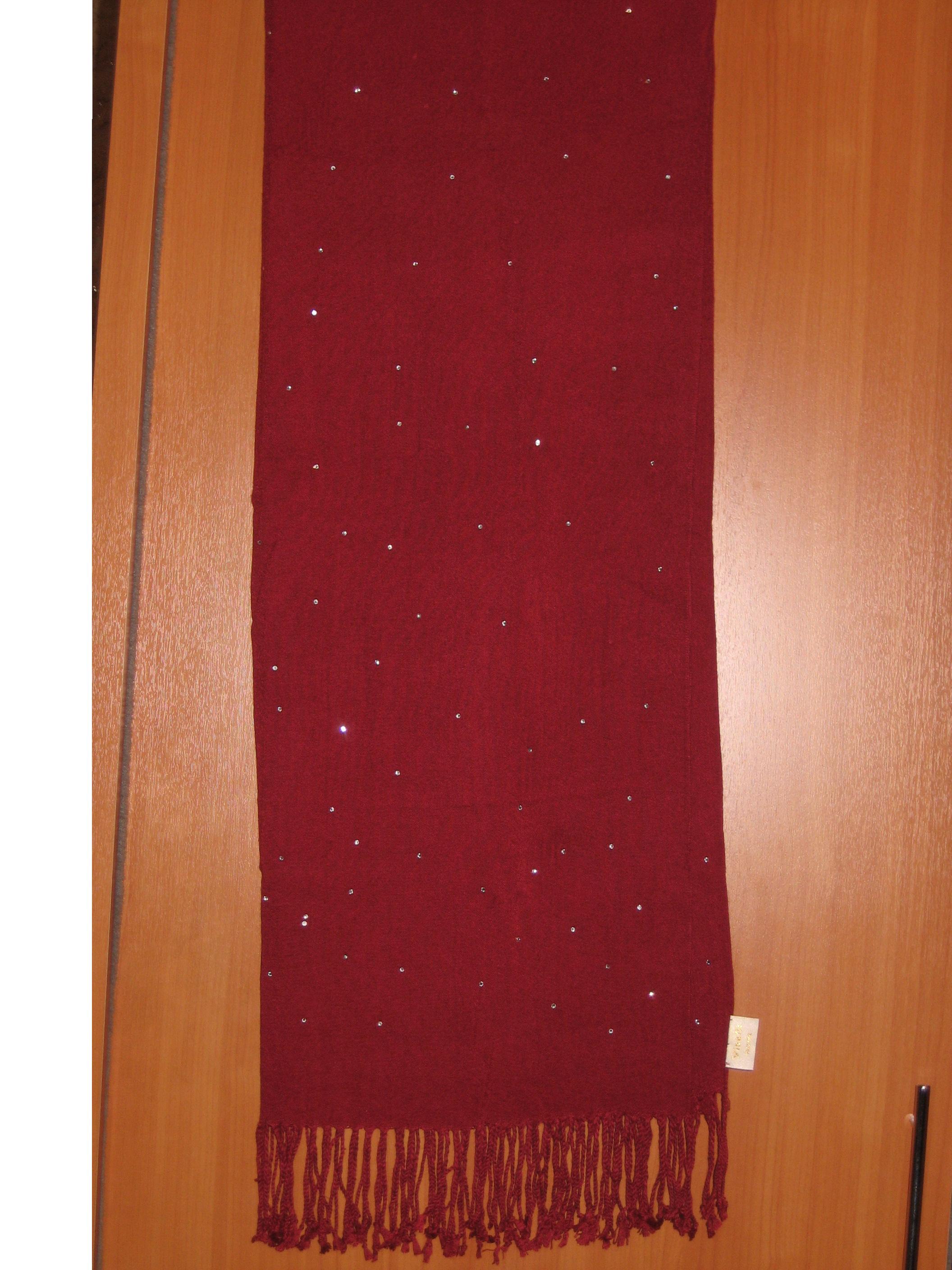 палантин весь в стразах экв. 500. Одежда М/Ж новая и б/у