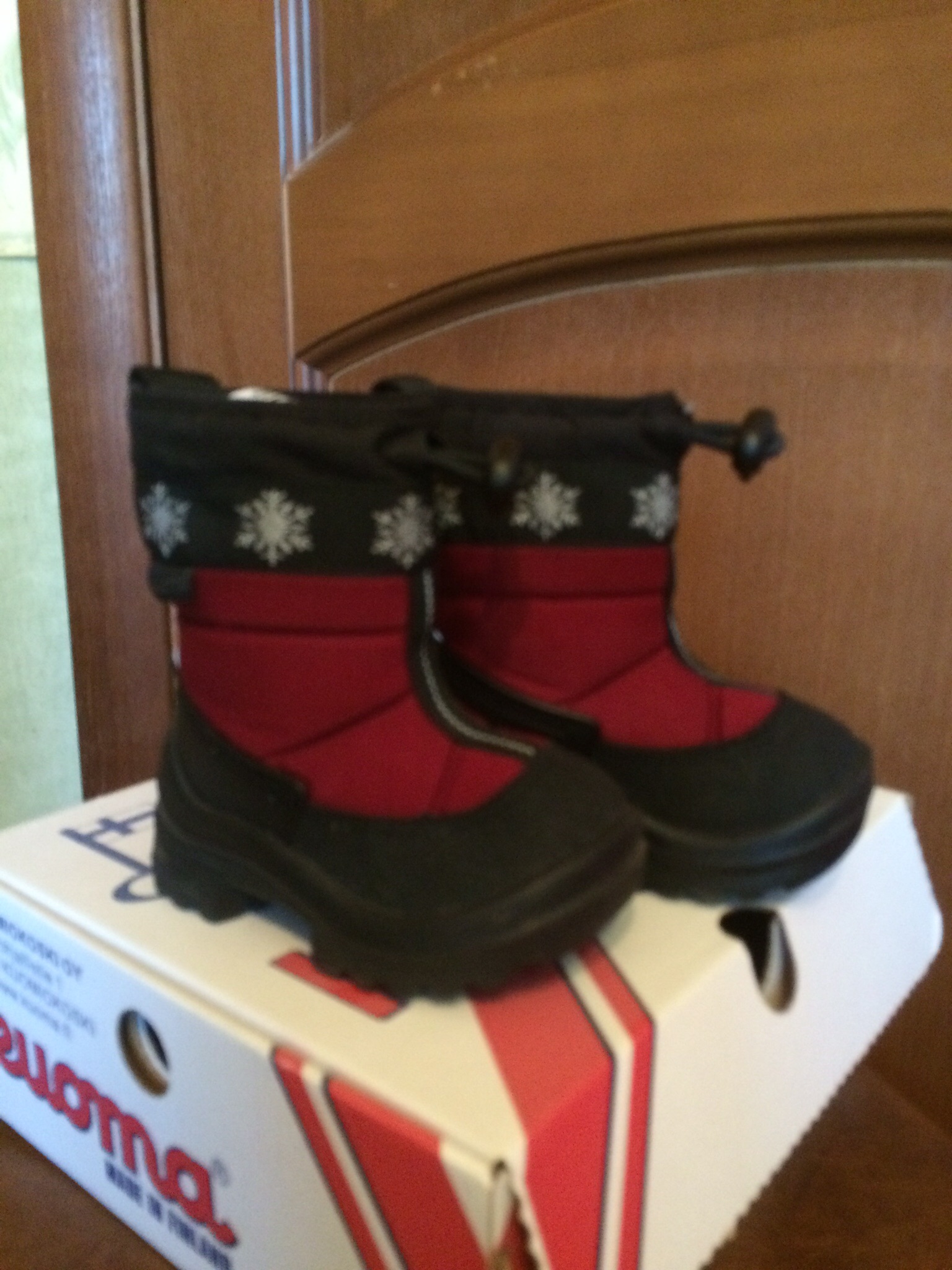 Куома сапоги размер 21. Пристрой