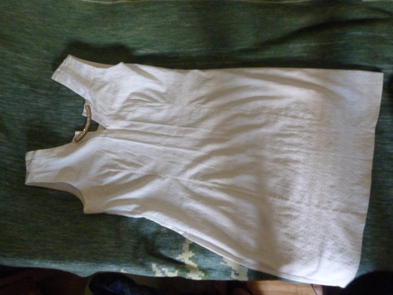 р.48-50 2300. Одежда женская