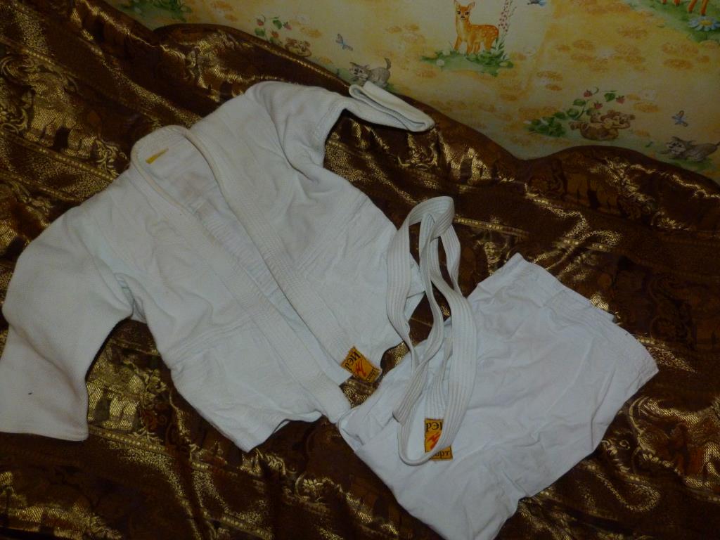 кимоно для дзюдо 122р 550р. Одежда детская