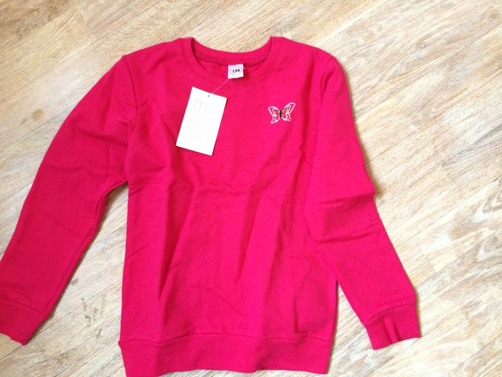 джемпер р134. Детская одежда НОВАЯ