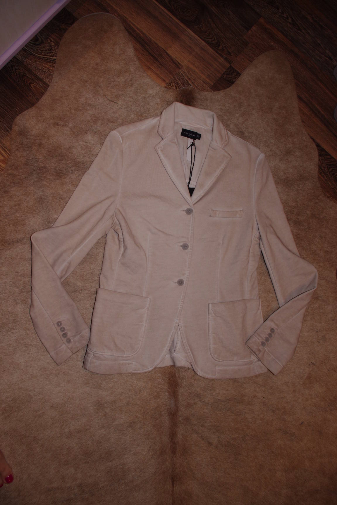 трикотажный LIEBESKIND BERLIN шикарный!!!-Л-75 евр. ЗАБРАЛИ