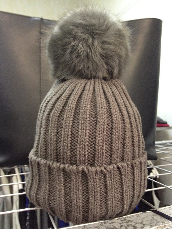 Шапка . пристроено