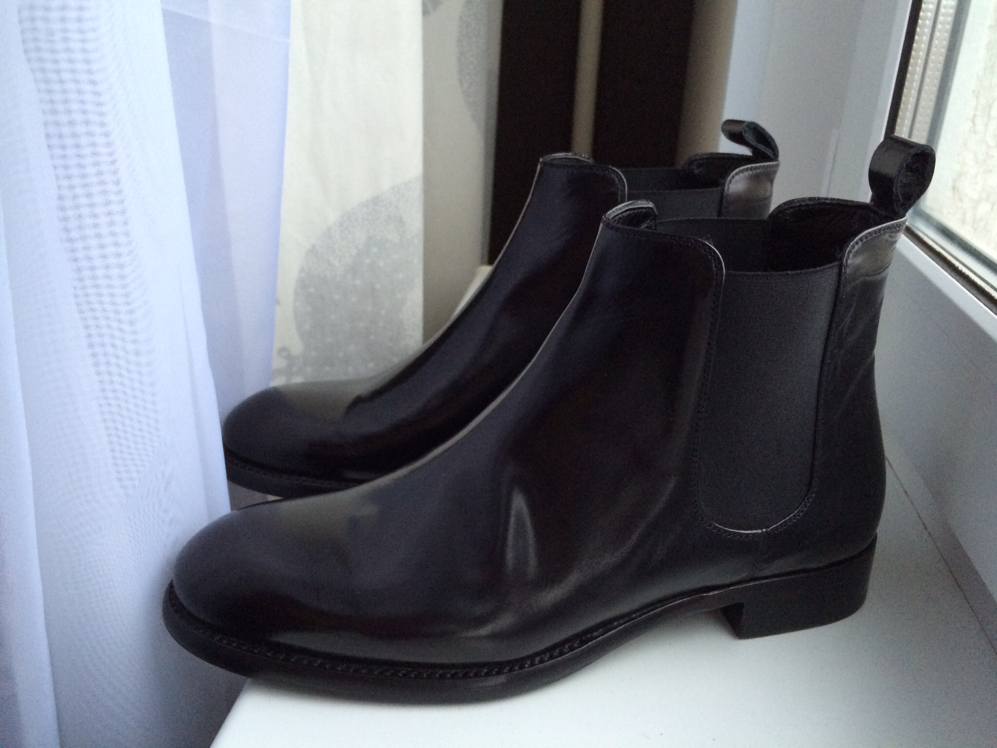 пристроено