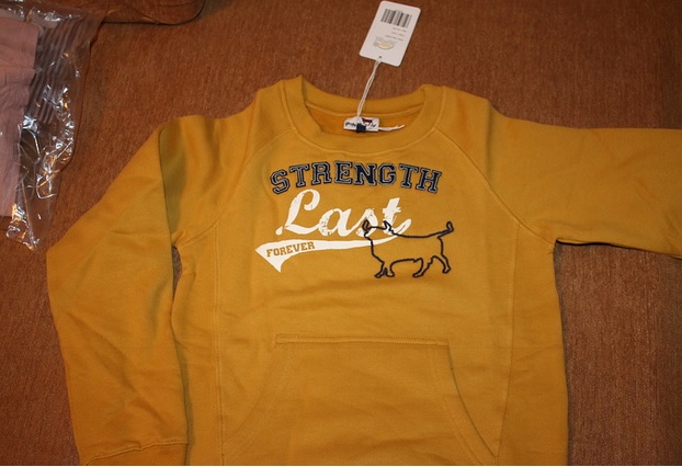 Pomp de luxe. р.134-140. Детское (НОВОЕ, Продажа)