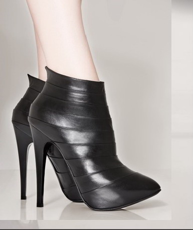 Ботильоны нандо в синей коже с искрой. Комиссионка