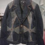 Куртка джинсовая XL на 44  160 рублей с %. . ПРИСТРОЕНО