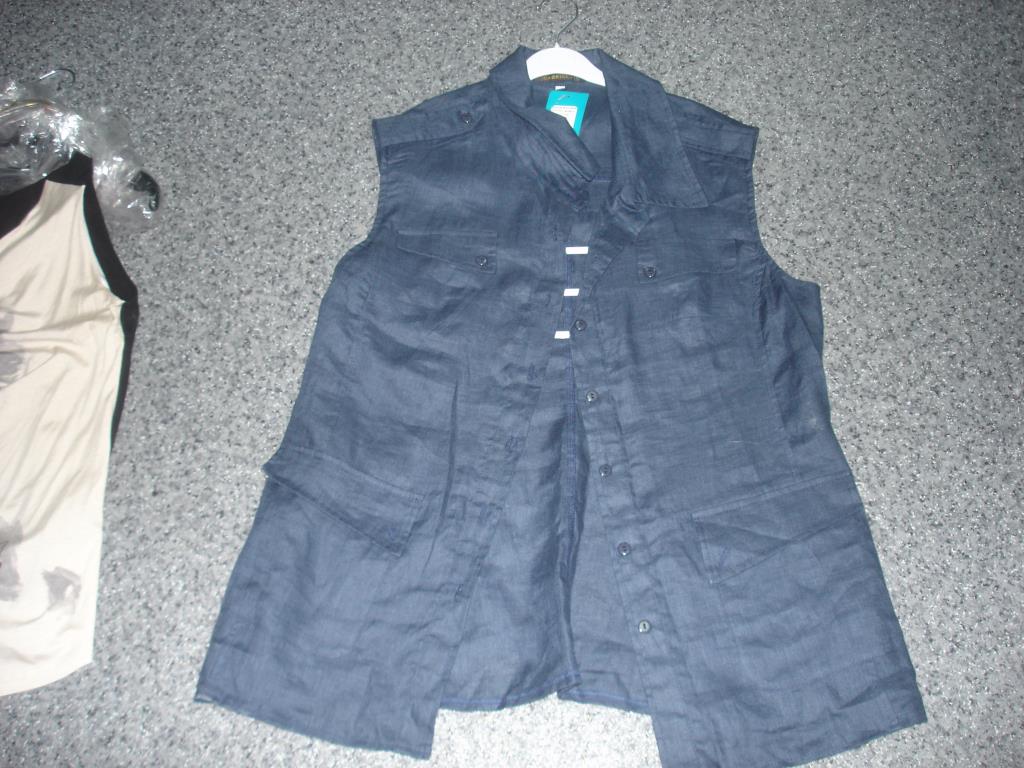 Продаю женское НОВОЕ-ЛЮБАЯ ВЕЩЬ со скидкой отдам