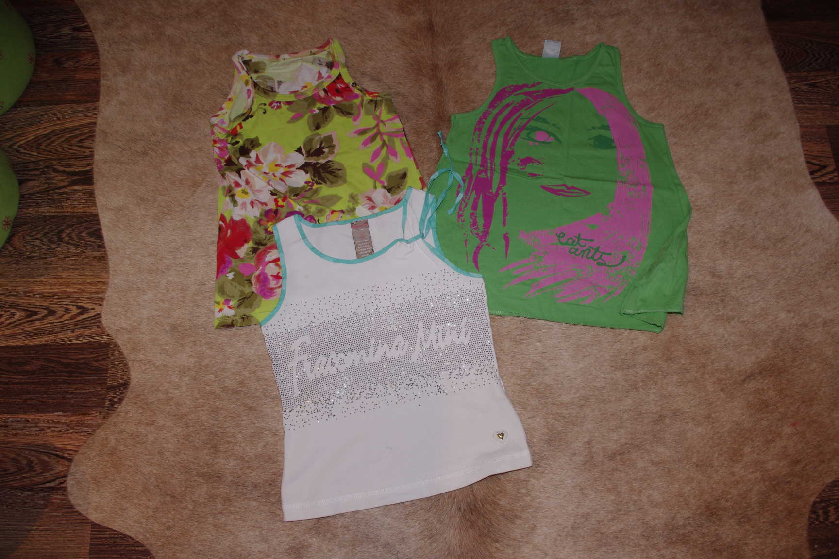 три майки-110-300. ЗАБРАЛИ