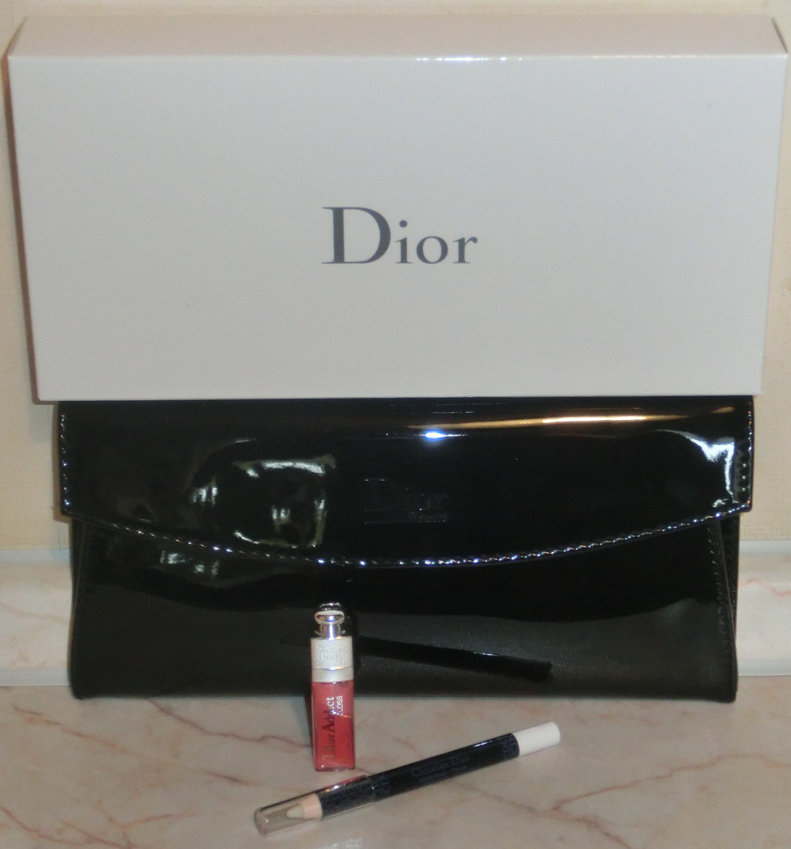 набор Д И О Р лаковый клатчик. Наборы косметики... элитка