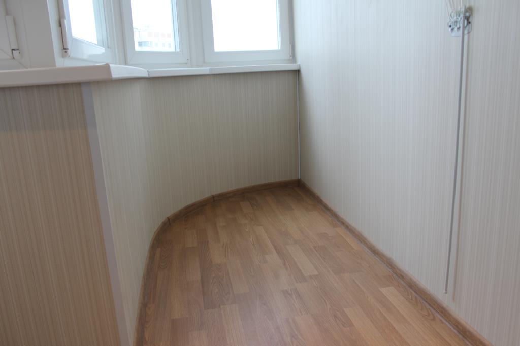 Отделка балкона 2