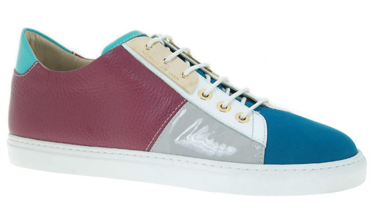 пристроено