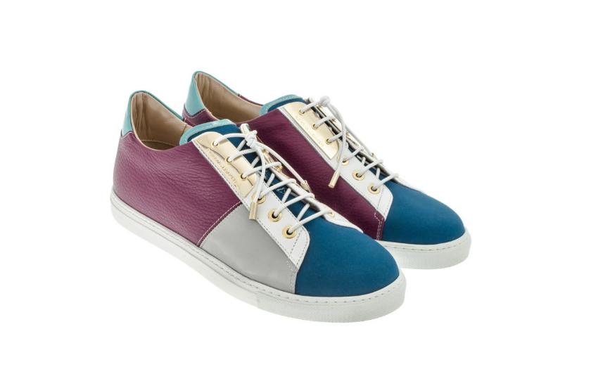 пристроено