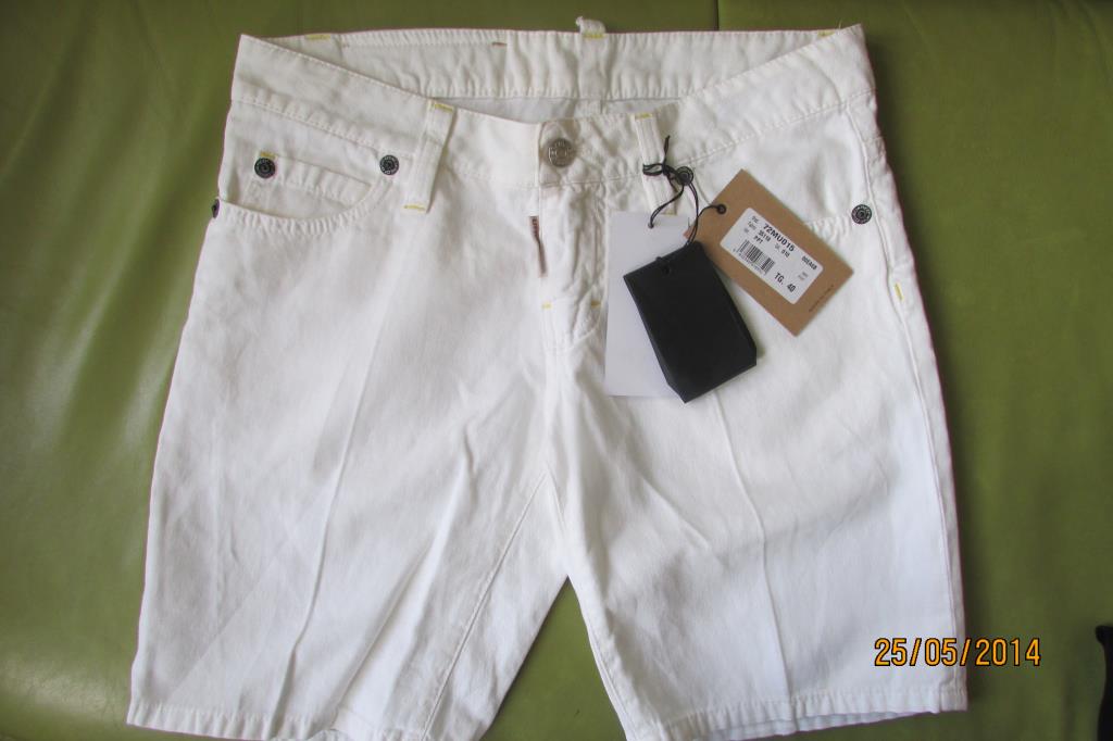 Шорты белые новые dsquared2. НОВОЕ