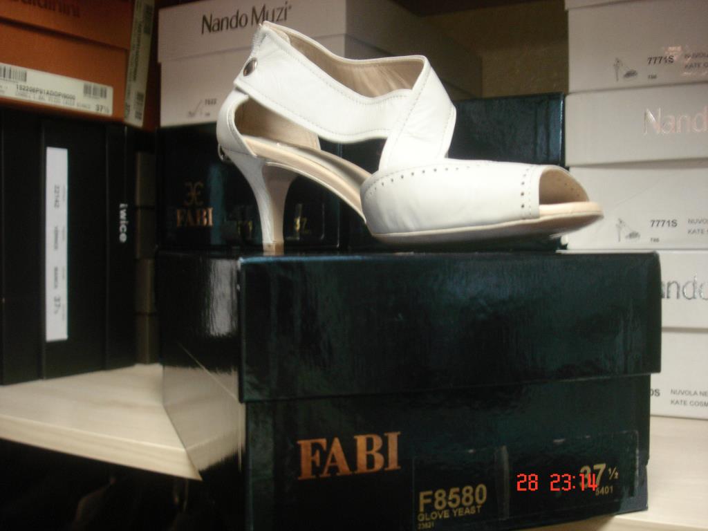 ПРИСТРОЙ взрослой обуви--ТОЛЬКО НОВОЕ