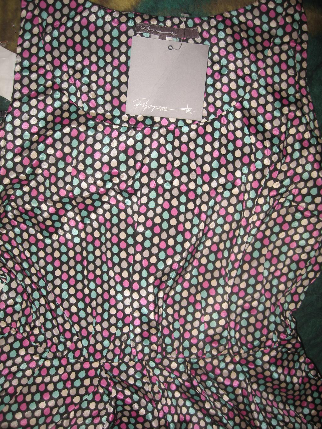 новое платье Pippa (из США). р.6. 1400р. 